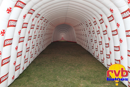 Túnel Trem Bala Inflável