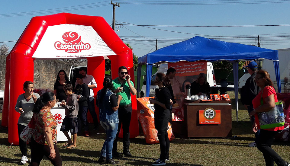Tenda Inflável ou de Lona qual a melhor opção para usar no seu evento - Tenda Caseirinho