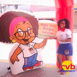 Baloes inflaveis personalizados Painel TataTur