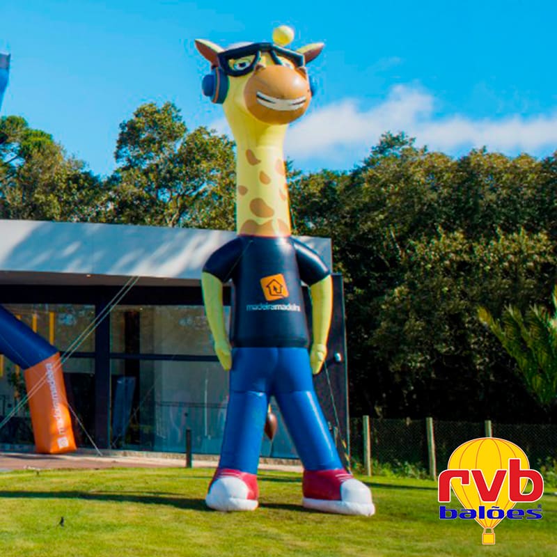 Boneco Inflavel Girafa Madeira Madeira