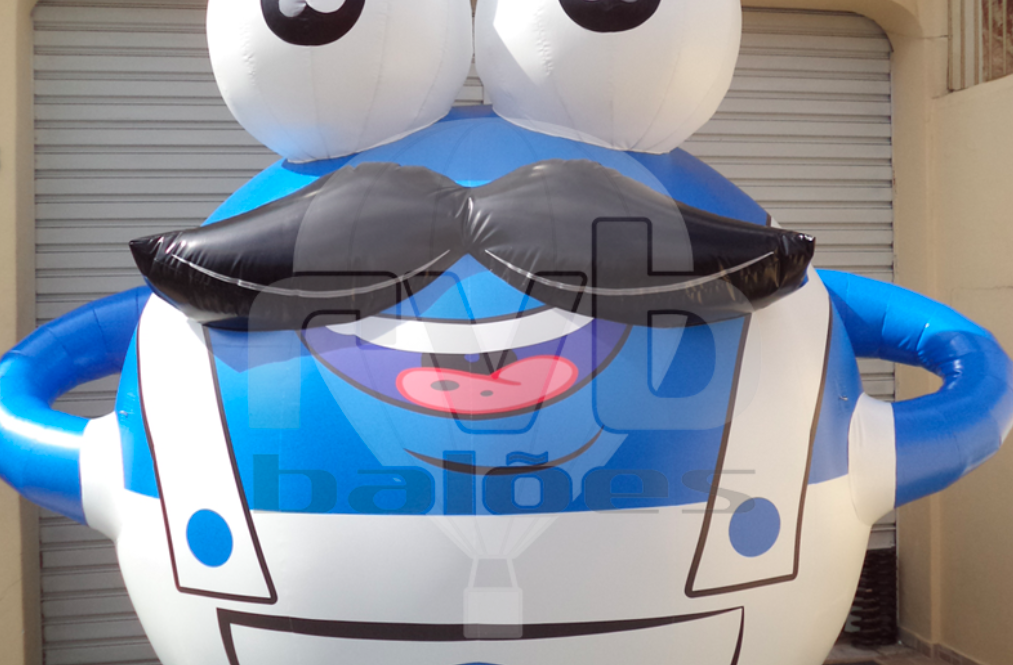 Bonecos Infláveis: dicas para comprar, montar e armazenar