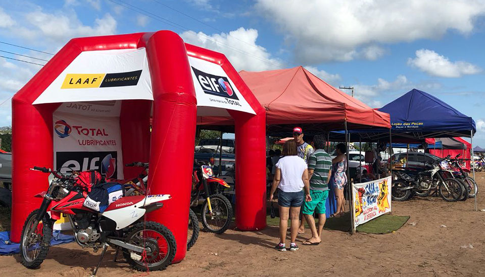 Tenda Inflável ou de Lona: qual a melhor opção para usar no seu evento?