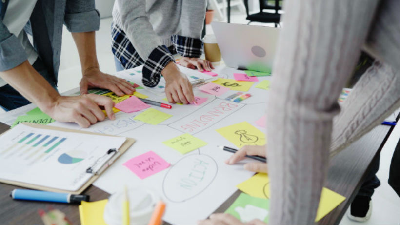 Como planejar ações de marketing criativas (e acessíveis) para inauguração de lojas