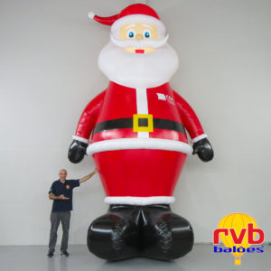 Inflável Personalizado de Papai Noel Gigante para a CDL