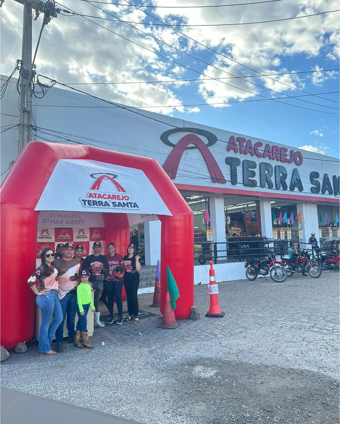 Tenda Tenda Inflavel Varejo Atacarejo Terra Santa