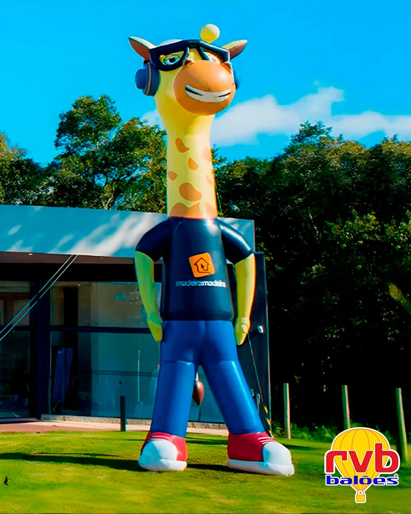 Mascote Inflavel Macarenamidia [mascote Inflavel] [comunicacao Visual] O Mascote E Uma Girafa Estili