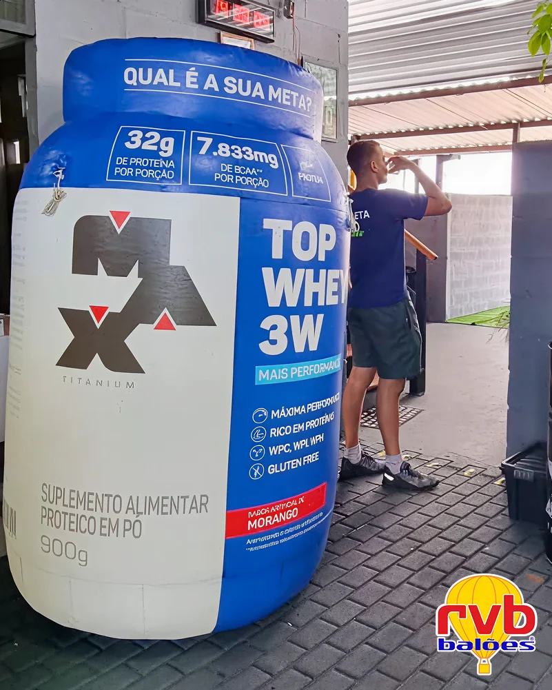 Pote Frasco Inflavel [max Titanium] [top Whey 3w] [suplementos Alimentares] A Imagem Mostra Um Infla