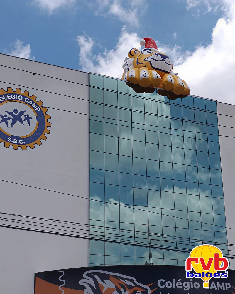 Re Plica Inflavel [colegio Camp] [mascote Inflavel] [educacao] A Imagem Mostra Um Inflavel No Format