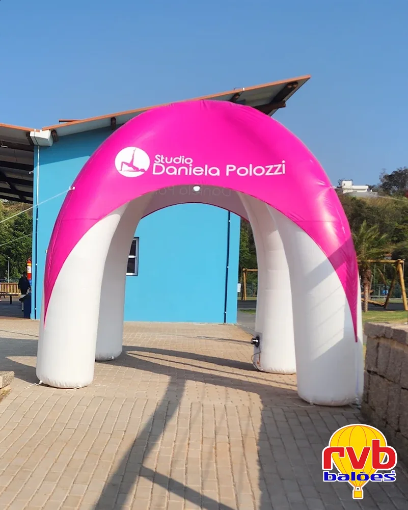 Tenda Inflavel [studio Daniela Polozzi] [tenda Inflavel] [fitnessacademia] A Imagem Mostra Uma Tenda
