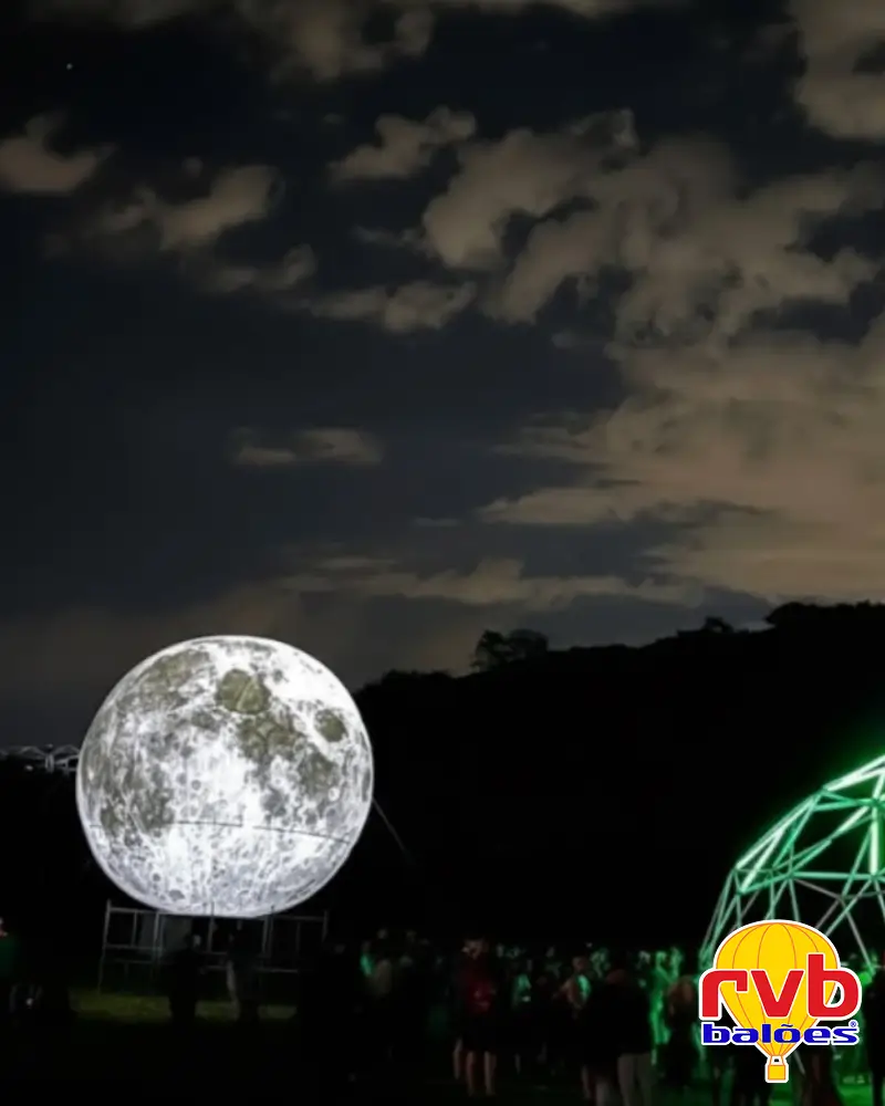 LUA INFLÁVEL ESPACIAL RVB BALOES